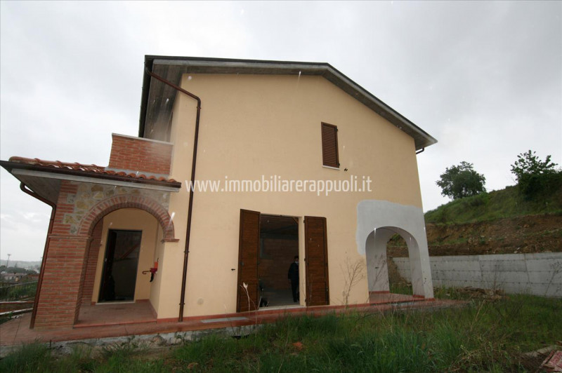 Villa a Schiera in vendita a Sinalunga, 9 locali, zona Località: Sinalunga, prezzo € 350.000 | PortaleAgenzieImmobiliari.it