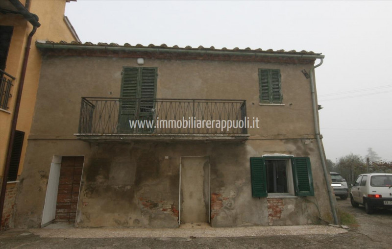 Villa in vendita a Torrita di Siena, 13 locali, zona Località: Torrita di Siena, prezzo € 83.000 | PortaleAgenzieImmobiliari.it