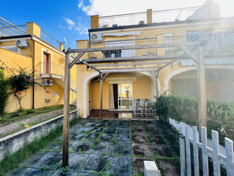 Appartamento in vendita a Pizzo, 2 locali, zona Località: Pizzo, prezzo € 80.000 | PortaleAgenzieImmobiliari.it