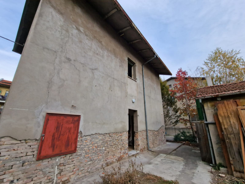 Villa in vendita a Cesena, 4 locali, zona 'Egidio, prezzo € 215.000 | PortaleAgenzieImmobiliari.it