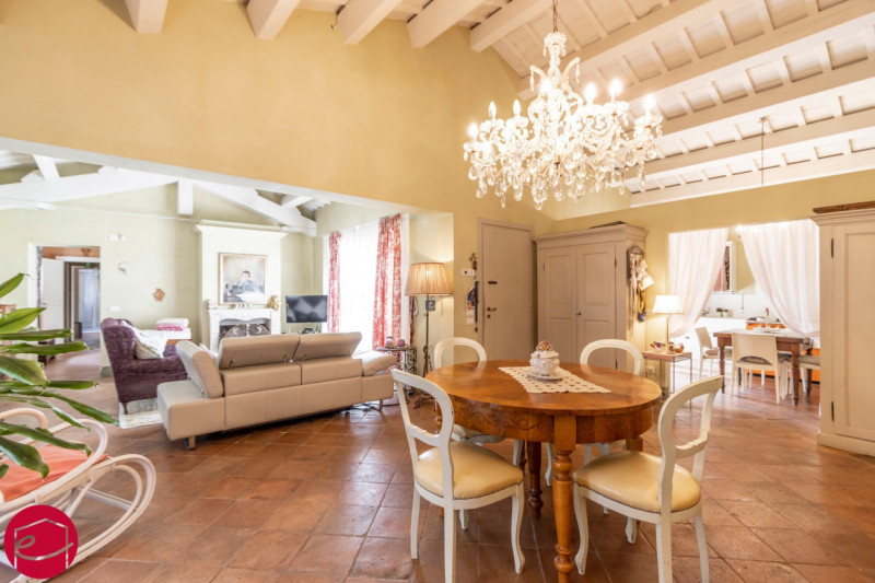 Villa in vendita a Santarcangelo di Romagna, 4 locali, zona Località: Santarcangelo di Romagna, prezzo € 450.000 | PortaleAgenzieImmobiliari.it
