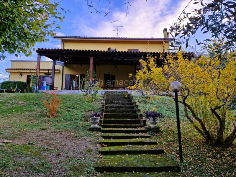 Villa in vendita a Fano, 7 locali, prezzo € 635.000 | PortaleAgenzieImmobiliari.it