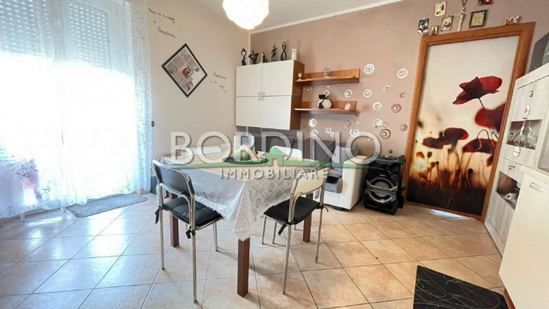 Appartamento in vendita a Govone, 2 locali, prezzo € 76.000 | PortaleAgenzieImmobiliari.it