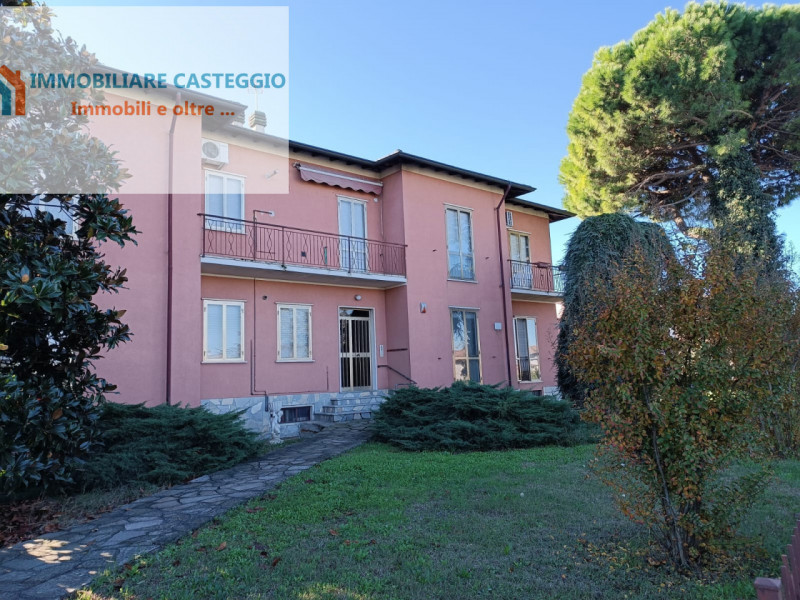 Appartamento in vendita a Santa Giuletta, 3 locali, zona Località: Santa Giuletta, prezzo € 90.000 | PortaleAgenzieImmobiliari.it
