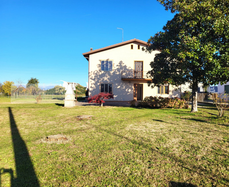 Villa in vendita a Morgano, 4 locali, prezzo € 185.000 | PortaleAgenzieImmobiliari.it