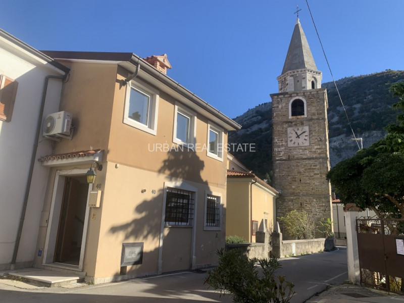 Villa in vendita a San Dorligo della Valle, 3 locali, zona oli della Rosandra, prezzo € 148.000 | PortaleAgenzieImmobiliari.it