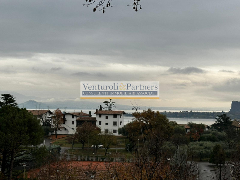 Terreno Edificabile Residenziale in vendita a Manerba del Garda - Zona: Manerba del Garda