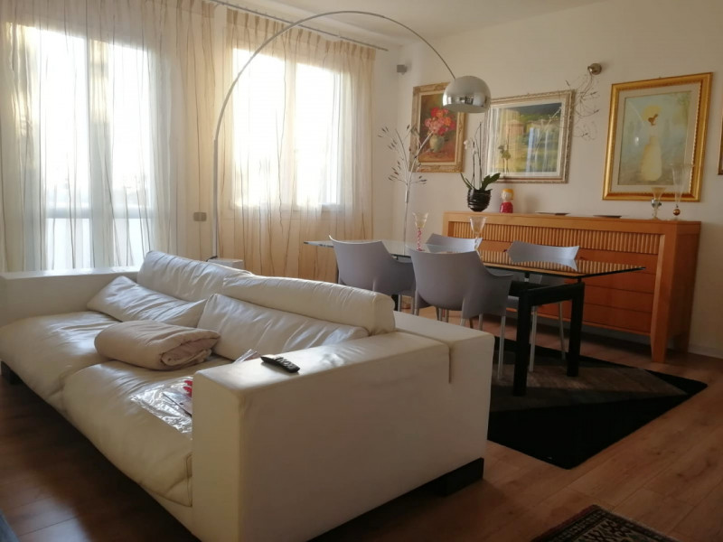 Appartamento in vendita a Pontecchio Polesine, 4 locali, zona Località: Pontecchio Polesine, prezzo € 105.000 | PortaleAgenzieImmobiliari.it