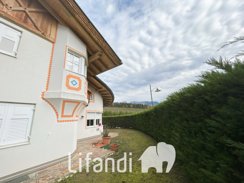 Villa in vendita a Predaia, 5 locali, zona Località: Taio, prezzo € 590.000 | PortaleAgenzieImmobiliari.it