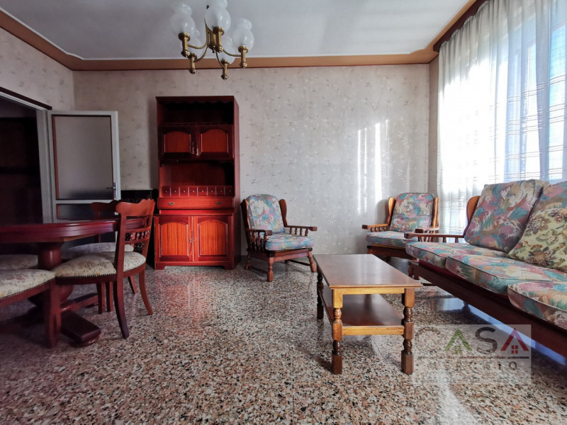 Appartamento in vendita a Pordenone, 4 locali, prezzo € 100.000 | PortaleAgenzieImmobiliari.it