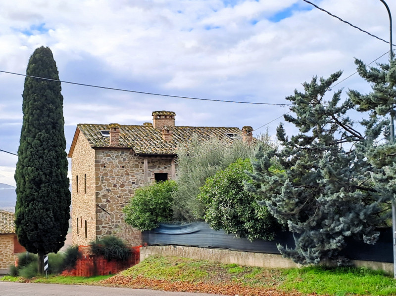 Rustico / Casale in vendita a Passignano sul Trasimeno, 9 locali, zona el Rigone, prezzo € 520.000 | PortaleAgenzieImmobiliari.it