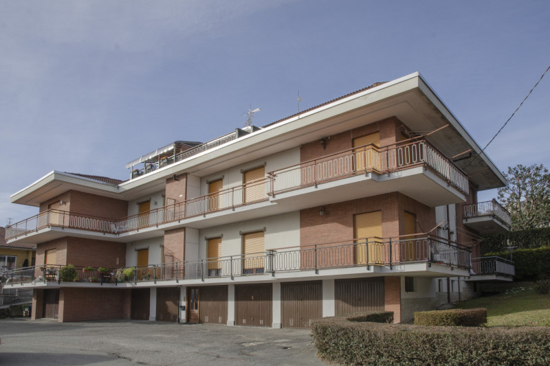 Appartamento in vendita a Cuorgnè, 3 locali, zona Località: Cuorgnè, prezzo € 60.000 | PortaleAgenzieImmobiliari.it