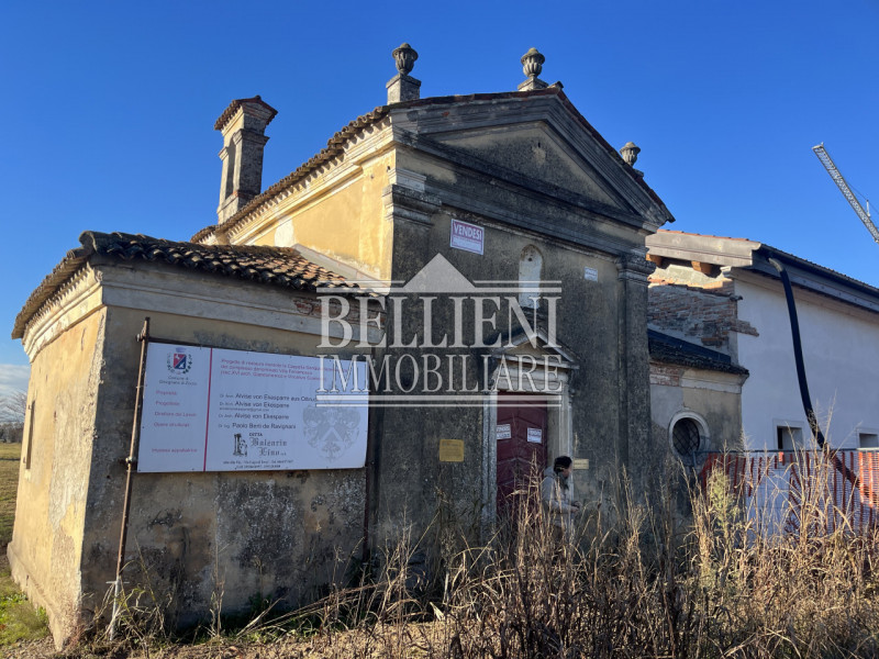 Rustico / Casale in vendita a Grisignano di Zocco - Zona: Barbano