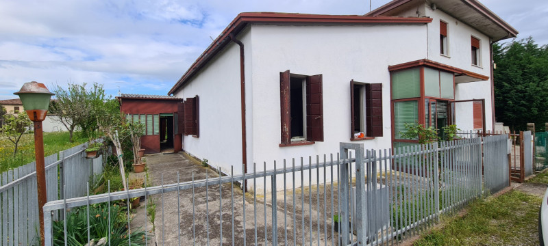 Villa Bifamiliare in vendita a Vigodarzere, 3 locali, zona Località: Vigodarzere, prezzo € 118.000 | PortaleAgenzieImmobiliari.it