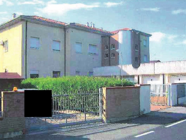 Appartamento in vendita a Canaro, 4 locali, zona Località: Canaro, prezzo € 32.178 | PortaleAgenzieImmobiliari.it