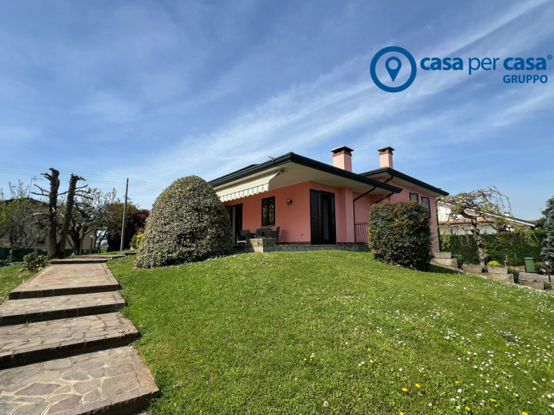 Villa in vendita a Boara Pisani, 6 locali, zona Località: Boara Pisani, prezzo € 330.000 | PortaleAgenzieImmobiliari.it