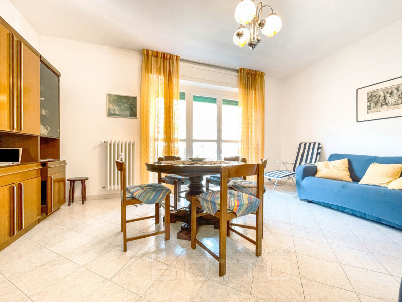 Appartamento in vendita a Omegna, 4 locali, zona ggio, prezzo € 120.000 | PortaleAgenzieImmobiliari.it