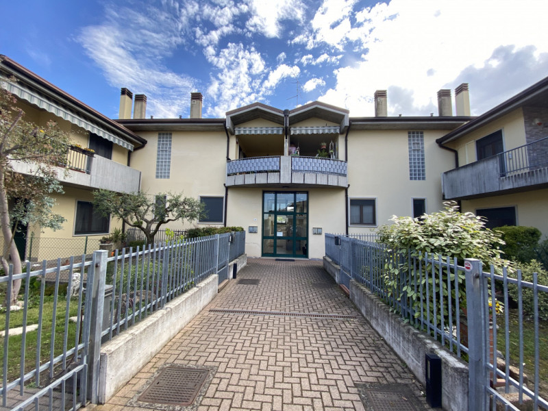 Appartamento in vendita a Castel d'Azzano, 3 locali, zona no, prezzo € 232.000 | PortaleAgenzieImmobiliari.it