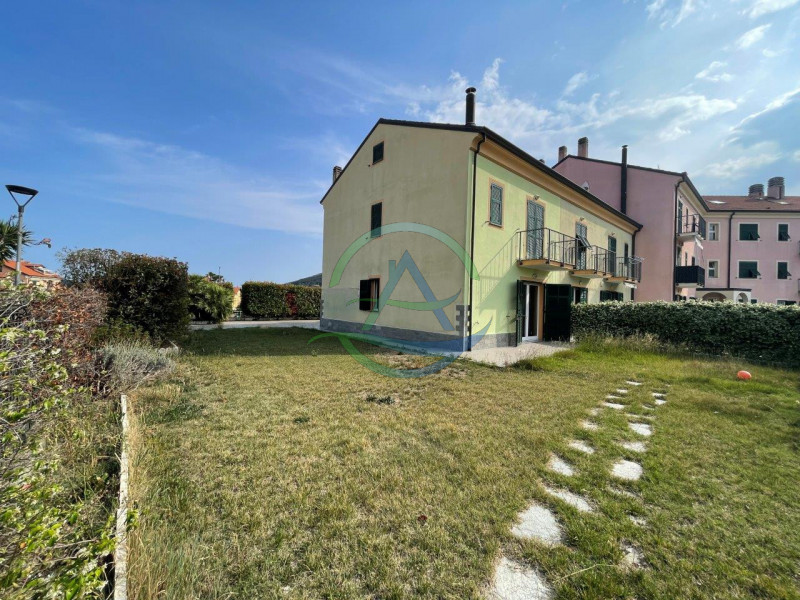 Villa in vendita a Andora, 3 locali, prezzo € 330.000 | PortaleAgenzieImmobiliari.it