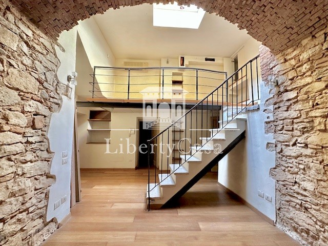 Appartamento in vendita a Salò, 2 locali, prezzo € 190.000 | PortaleAgenzieImmobiliari.it