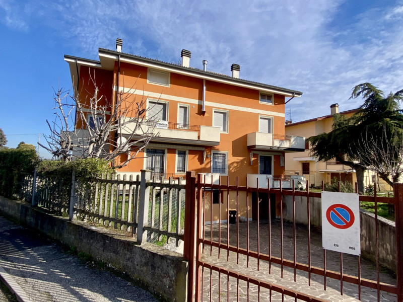 Appartamento in vendita a Legnago, 3 locali, zona o, prezzo € 128.000 | PortaleAgenzieImmobiliari.it