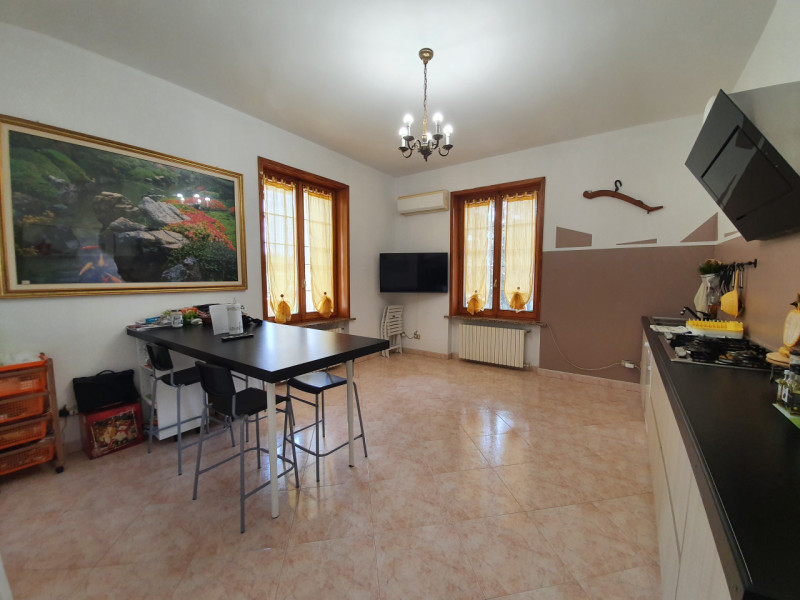 Appartamento in vendita a Fontevivo, 3 locali, prezzo € 240.000 | PortaleAgenzieImmobiliari.it
