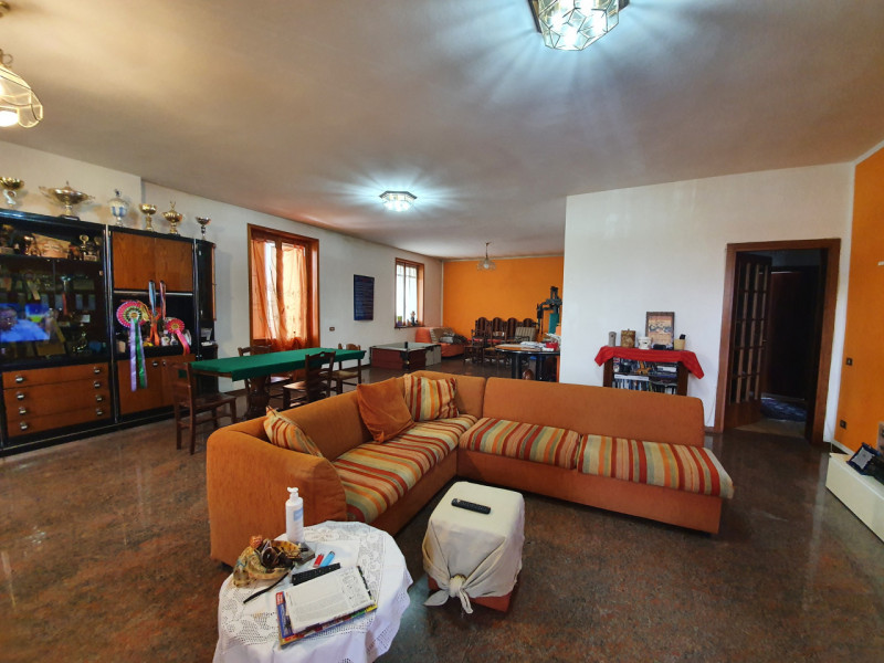 Appartamento in vendita a Fontevivo, 3 locali, prezzo € 260.000 | PortaleAgenzieImmobiliari.it