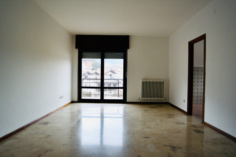 Appartamento in vendita a Levico Terme, 3 locali, zona Località: Levico Terme - Centro, prezzo € 180.000 | PortaleAgenzieImmobiliari.it