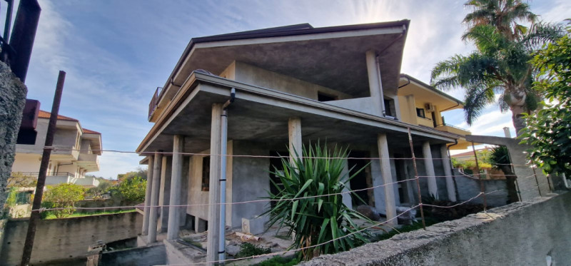 Villa Bifamiliare in vendita a Montepaone, 6 locali, zona epaone Lido, prezzo € 210.000 | PortaleAgenzieImmobiliari.it