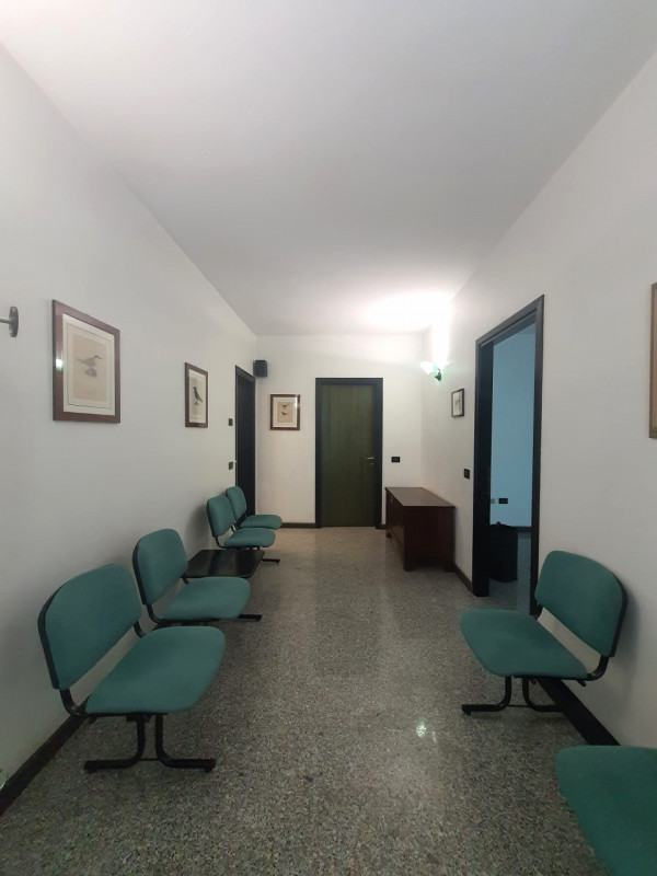 Ufficio / Studio in vendita a Rovigo, 9999 locali, zona ro, prezzo € 90.000 | PortaleAgenzieImmobiliari.it