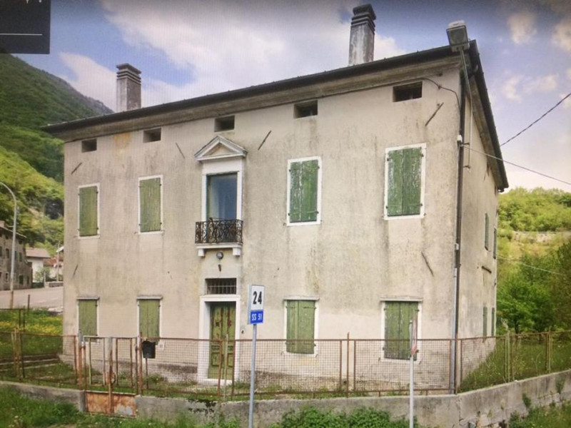 Villa in vendita a Vittorio Veneto, 4 locali, prezzo € 40.000 | PortaleAgenzieImmobiliari.it