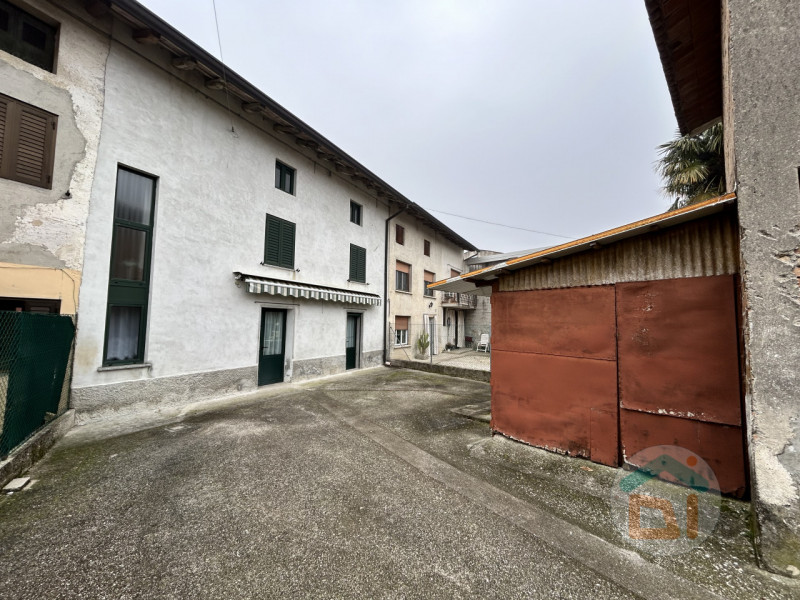 Villa a Schiera in vendita a Visco, 3 locali, zona Località: Visco, prezzo € 60.000 | PortaleAgenzieImmobiliari.it