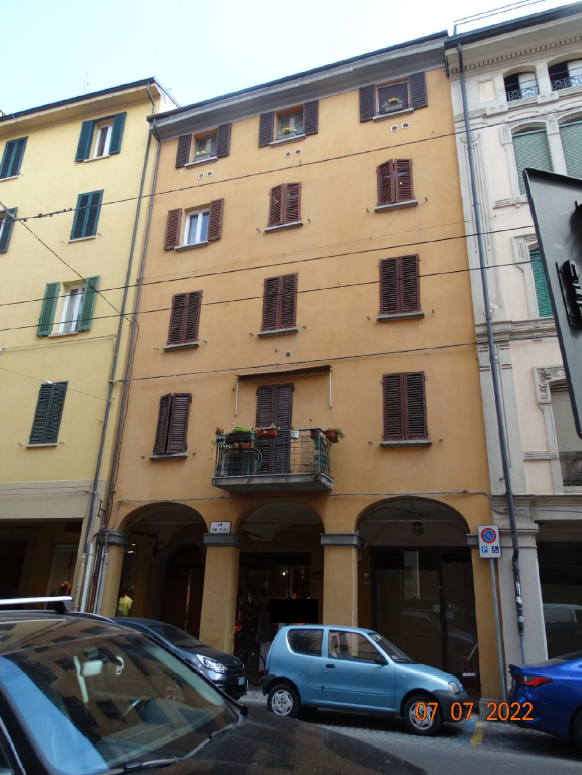 Appartamento in vendita a Bologna, 4 locali, zona Località: Porto, prezzo € 360.000 | PortaleAgenzieImmobiliari.it