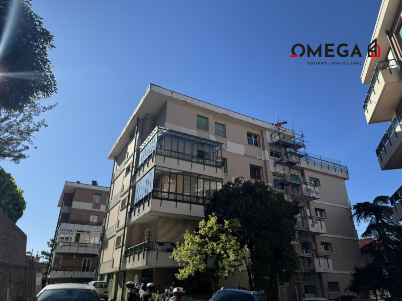 Appartamento in vendita a Trieste, 3 locali, zona Località: Gretta, prezzo € 160.000 | PortaleAgenzieImmobiliari.it