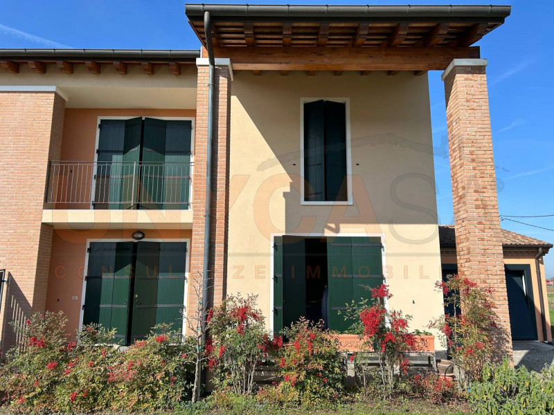 Villa Bifamiliare in vendita a Veggiano, 4 locali, zona bacche, prezzo € 250.000 | PortaleAgenzieImmobiliari.it