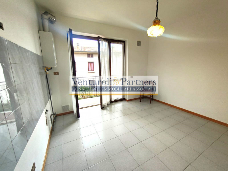 Appartamento in vendita a Roè Volciano, 3 locali, zona iano, prezzo € 99.000 | PortaleAgenzieImmobiliari.it