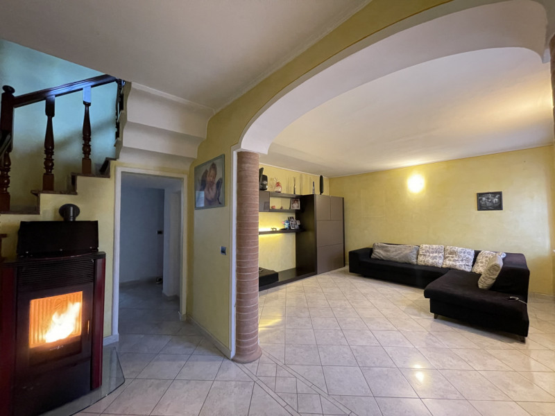 Villa in vendita a Motteggiana, 4 locali, prezzo € 240.000 | PortaleAgenzieImmobiliari.it