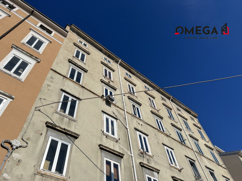 Appartamento in vendita a Trieste, 3 locali, zona Località: San Giacomo, prezzo € 170.000 | PortaleAgenzieImmobiliari.it