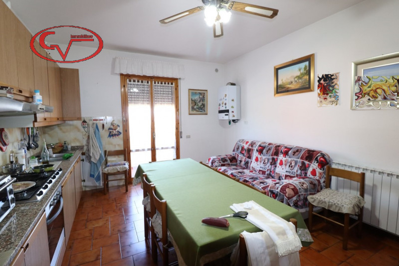 Appartamento in vendita a Bucine, 4 locali, prezzo € 150.000 | PortaleAgenzieImmobiliari.it