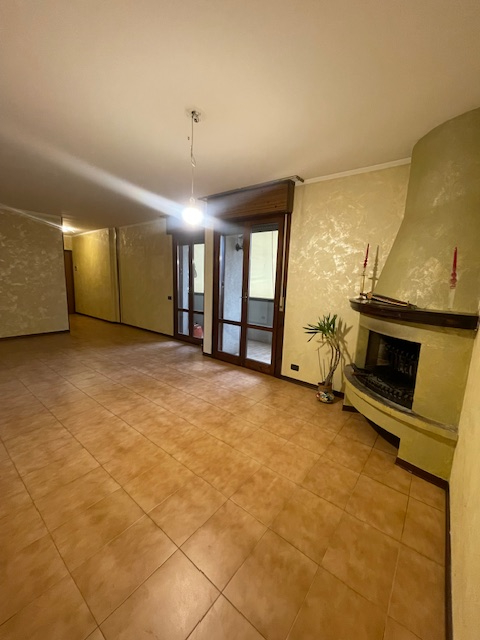 Appartamento in vendita a Cadoneghe, 4 locali, zona niga, prezzo € 179.000 | PortaleAgenzieImmobiliari.it