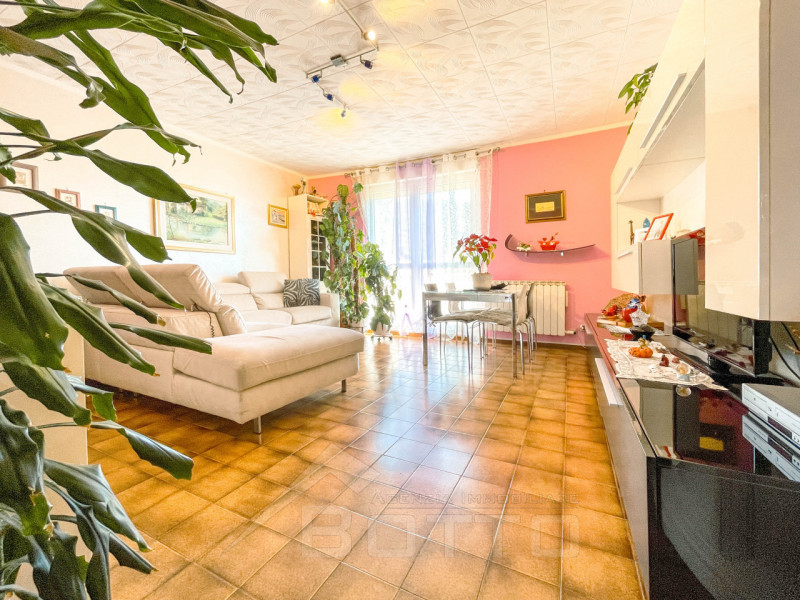 Appartamento in vendita a Omegna, 2 locali, zona ggio, prezzo € 110.000 | PortaleAgenzieImmobiliari.it