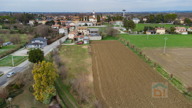 Terreno Edificabile Residenziale in vendita a Aiello del Friuli - Zona: Joannis