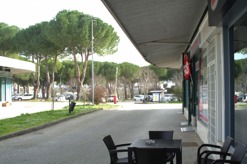 Negozio / Locale in affitto a Corciano - Zona: San Mariano