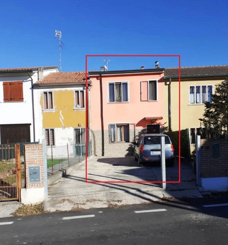 Villa a Schiera in vendita a Bagnolo di Po, 2 locali, zona i, prezzo € 43.000 | PortaleAgenzieImmobiliari.it