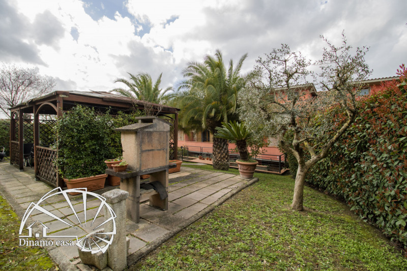 Villa a Schiera in vendita a Poggio a Caiano - Zona: Poggio a Caiano