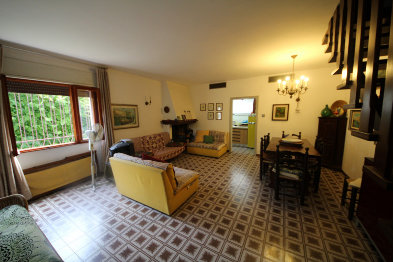 Villa Bifamiliare in Vendita a Rosolina