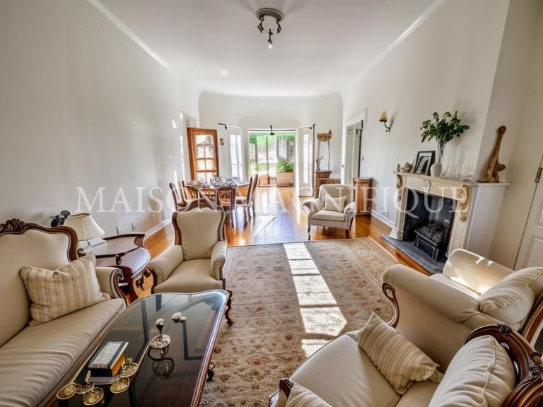 Appartamento in vendita a Ferrara, 4 locali, zona ro storico, prezzo € 185.000 | PortaleAgenzieImmobiliari.it
