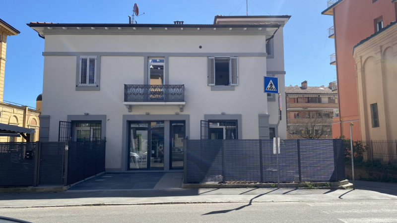 Attico / Mansarda in vendita a Sasso Marconi, 3 locali, zona Località: Sasso Marconi - Centro, prezzo € 330.000 | PortaleAgenzieImmobiliari.it