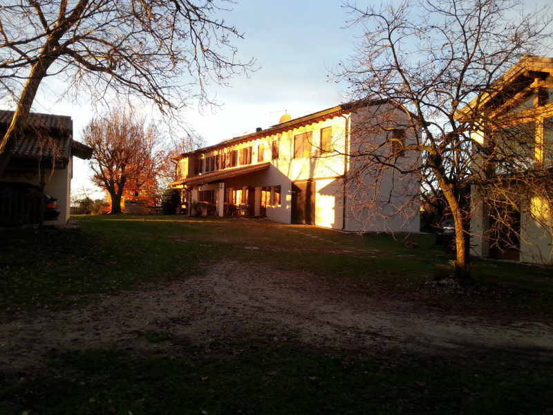 Villa in vendita a Spresiano, 5 locali, zona dina, prezzo € 850.000 | PortaleAgenzieImmobiliari.it