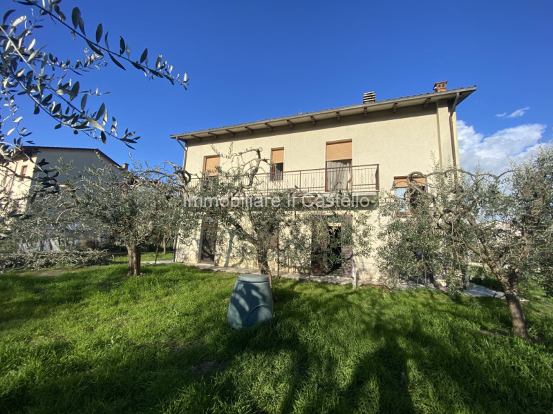 Villa in vendita a Castiglione del Lago, 4 locali, zona Località: Castiglione del Lago - Centro, prezzo € 290.000 | PortaleAgenzieImmobiliari.it